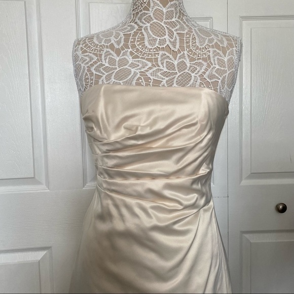 JS Boutique Cream Strapless Form Fitting Prom Formal Event Bridal Evening Gown - Picture 4 of 16